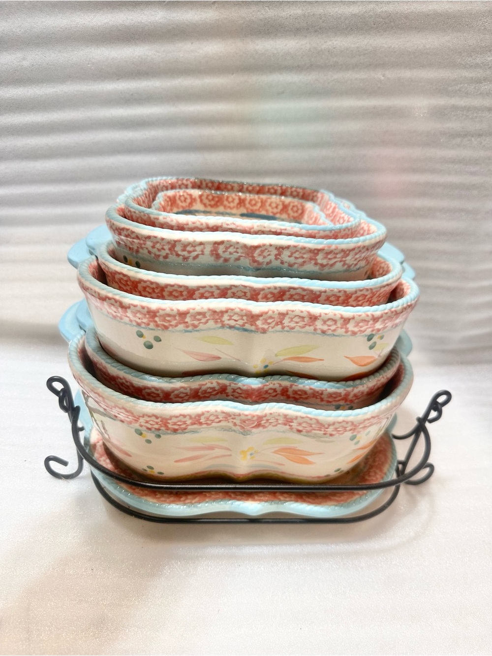 Temptations 9 Piece Floral Scalloped Ceramic Nesting Bowls in Coral & Blue